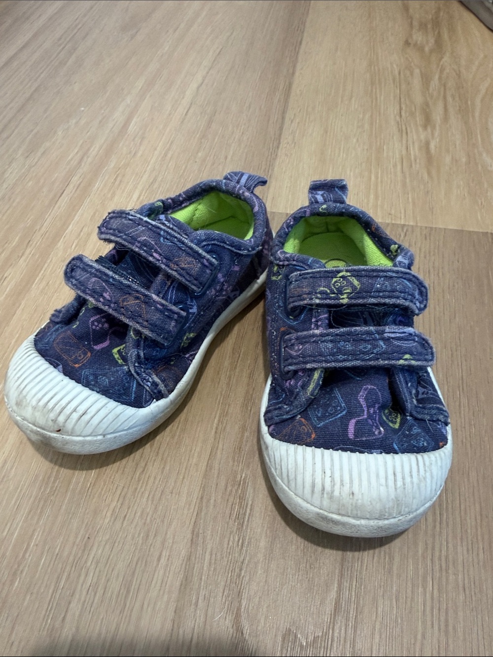 Cat & Jack kids shoes